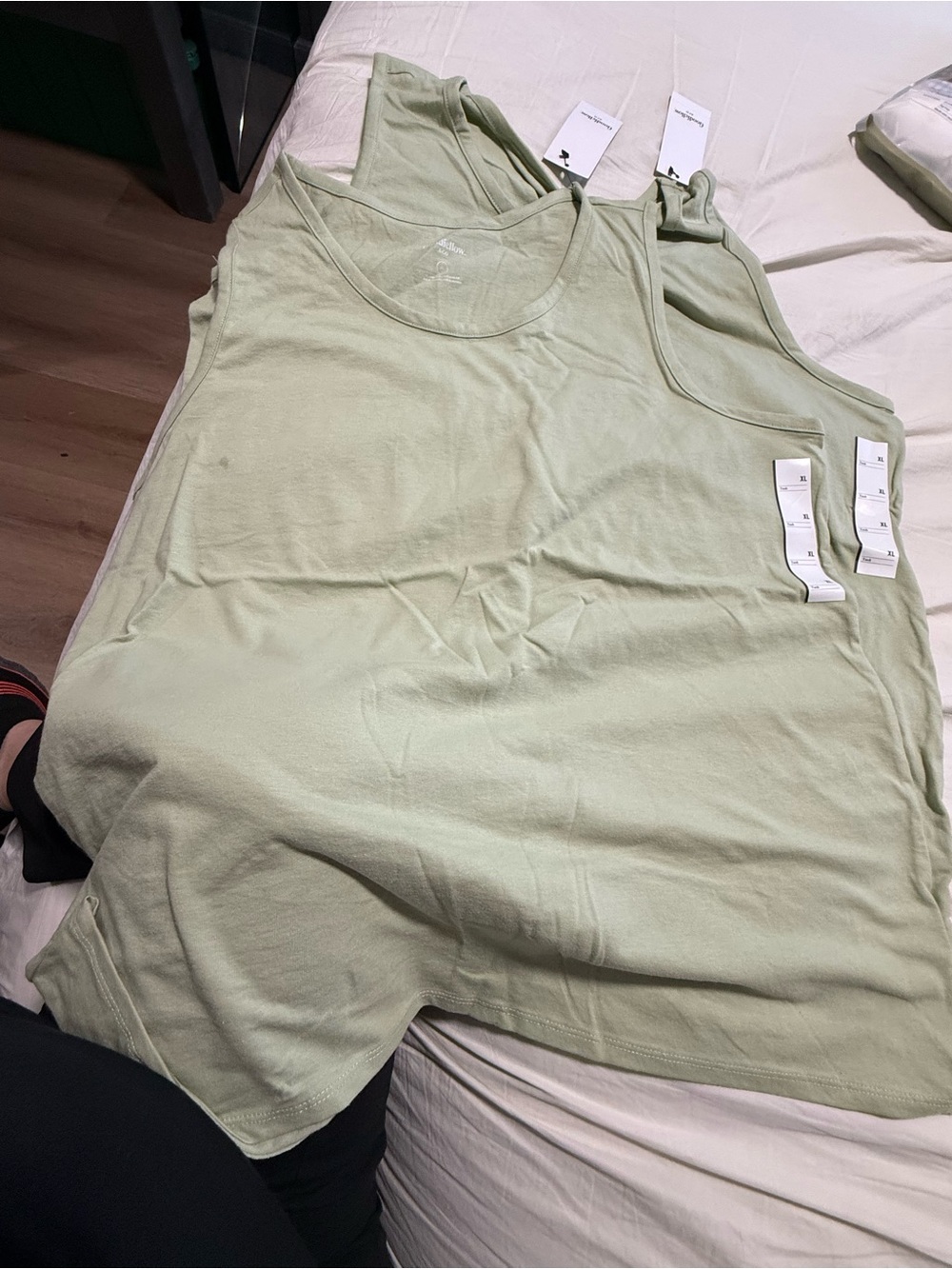GOODFELLOW & CO Light Sage Green Scoop Neck Tank Top - Set of 2